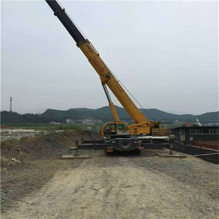 市南重型吊车租赁费用